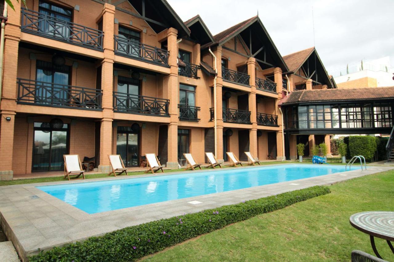 Radisson Hotel Tamboho Waterfront Antananarivo Bagian luar foto