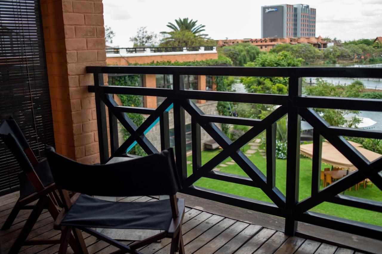 Radisson Hotel Tamboho Waterfront Antananarivo Bagian luar foto